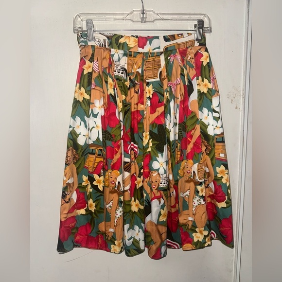 Grace Karin Dresses & Skirts - Retro Pinup Girl Floral Circle Skirt by Grace Karin Size small